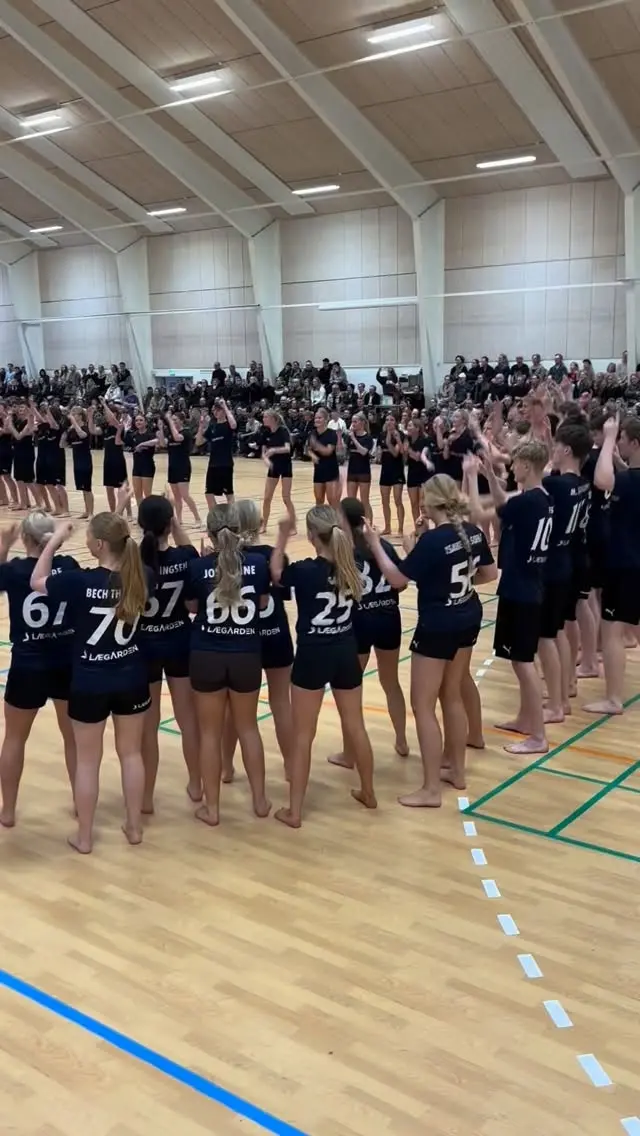 Så er vi godt i gang med hverdagen igen, men vi mindes stadig den gode start på gymnastikopvisningssæsonen, da vi afholdt generalprøve for forældre lige inden vinterferien. Vi glæder os til at se jer i hallerne til marts😊 #lægården2526 #gymnastik #laegaarden