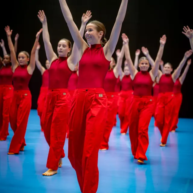 Go start på gymnastiksæsonen, da Lægården lavede deres opvisning foran et stort publikum i Gråkjær Arena i lørdags😍

Foto: @mikaelnizzen